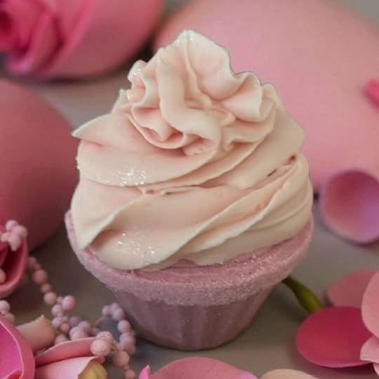 Lather Up Cupcake Bathbombs